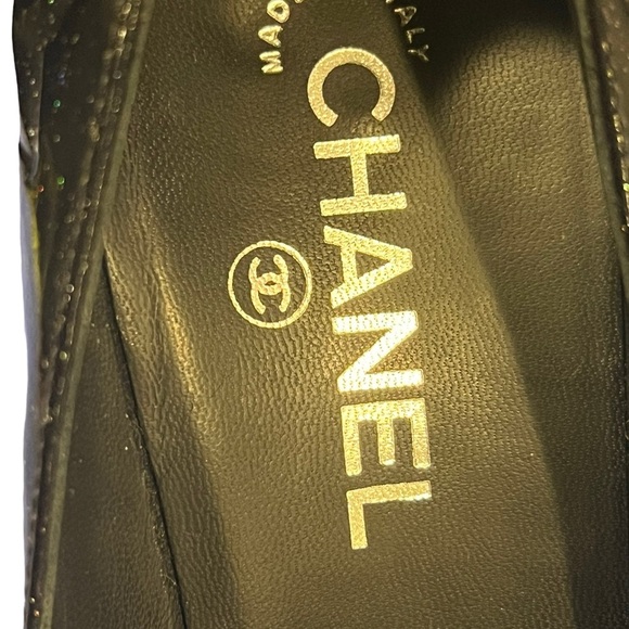 Chanel Black Glitter Star Embossed Patent Leather CC Embellished Platform Pumps - Picture 7 of 16